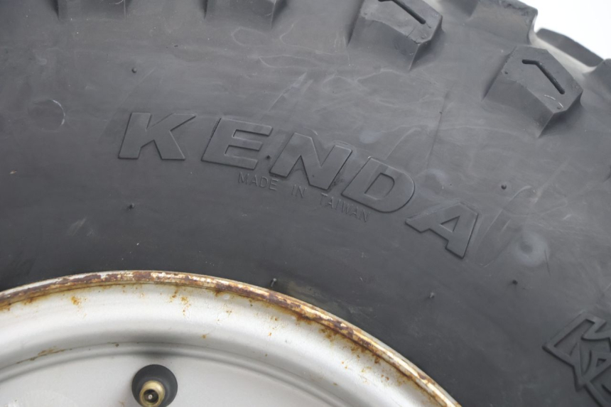 photo de FRONT RIM AND TIRE KYMCO MXU R 250 (2004 - 2010) - Focus on structure