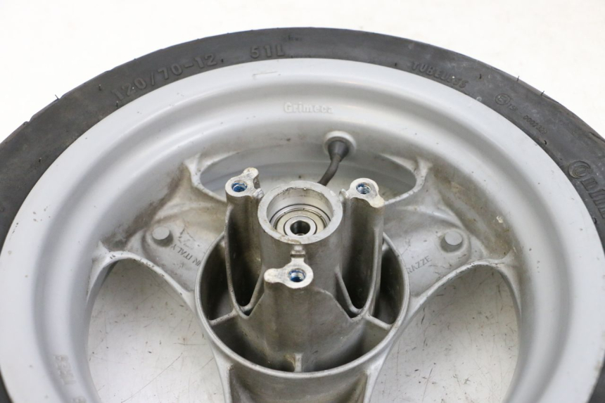 photo de FRONT RIM AND TIRE YAMAHA NEO'S NEOS 2T 50 (1998 - 2007) - Surface and material condition