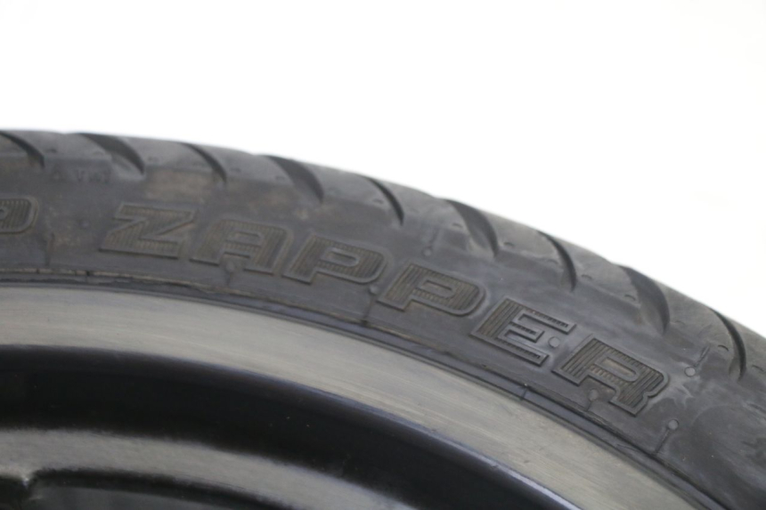 photo de FRONT RIM AND TIRE PIAGGIO NEW TYPHOON 50 (2018 - 2021) - Distinctive features