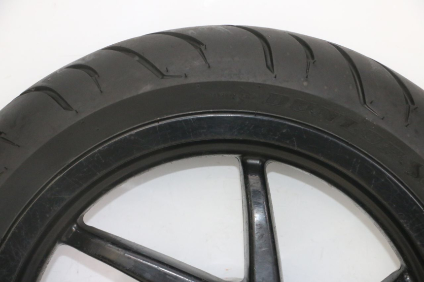 photo de FRONT RIM AND TIRE PIAGGIO NRG POWER PUREJET 50 (2018 - 2021) - High-resolution close-up