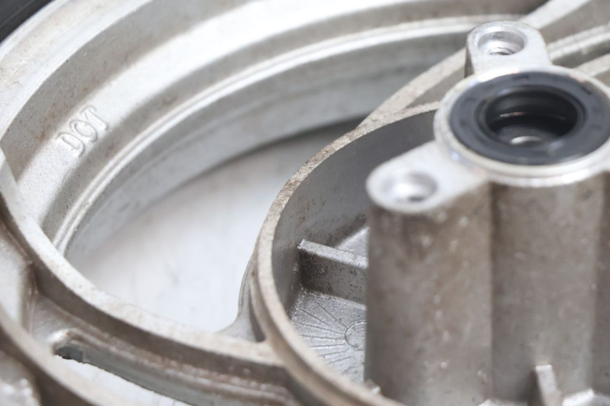 photo de FRONT RIM AND TIRE JM MOTORS OLDIES 4T 50 (2020 - 2026) - Markings and original references