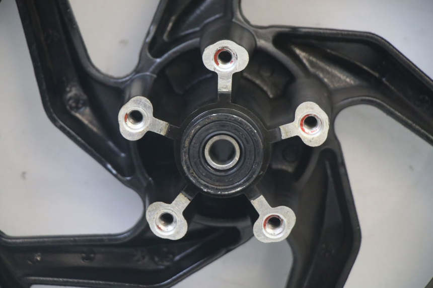 photo de FRONT RIM AND TIRE SYM ORBIT III 3 4T 50 (2021 - 2025) - Markings and original references