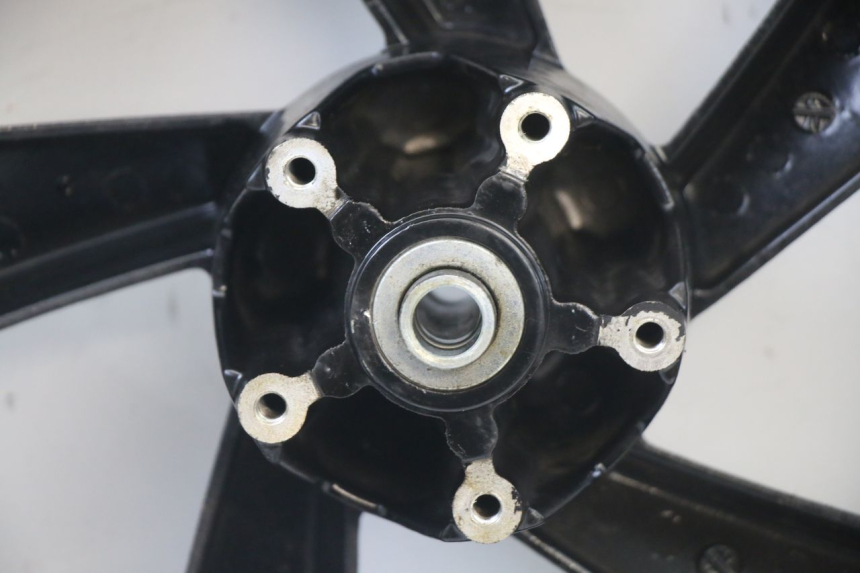 photo de FRONT RIM AND TIRE PEUGEOT CITYSTAR 2T 50 (2018 - 2021) - Component zoom