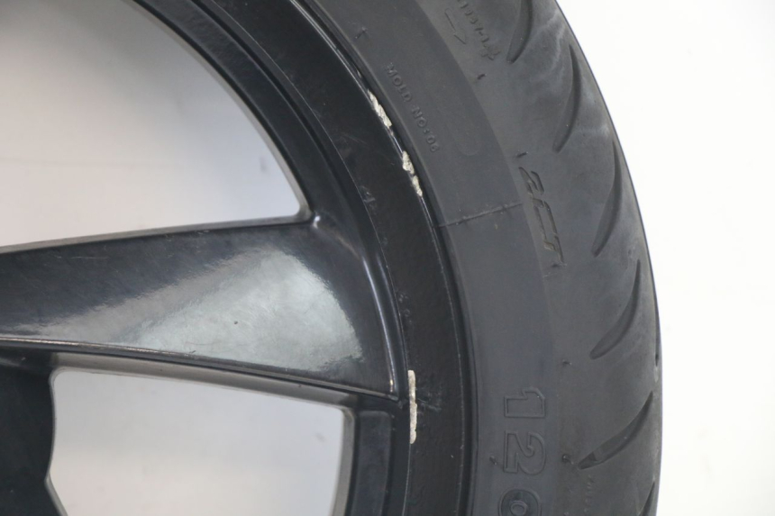 photo de FRONT RIM AND TIRE PEUGEOT CITYSTAR 2T 50 (2018 - 2021) - Alternative perspective