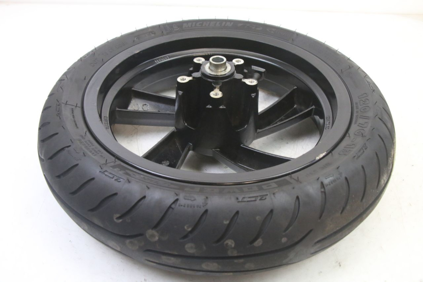 photo de FRONT RIM AND TIRE PEUGEOT CITYSTAR 2T 50 (2018 - 2021) - Surface and material condition