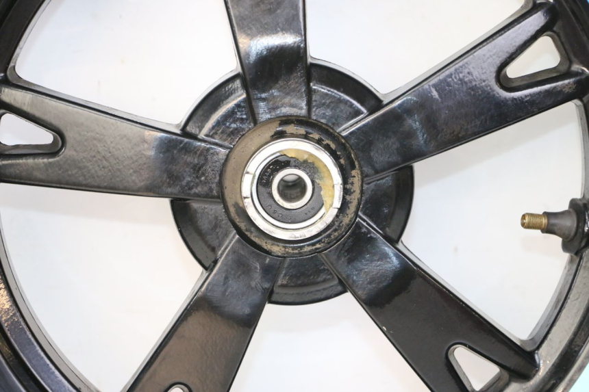 photo de FRONT RIM AND TIRE PEUGEOT KISBEE 4T 50 (2018 - 2022) - Markings and original references