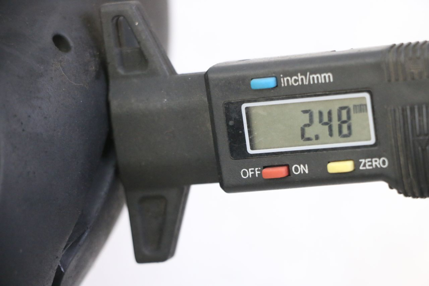 photo de FRONT RIM AND TIRE PIAGGIO ZIP 4T 50 (2018 - 2020) - Zoom on usage condition