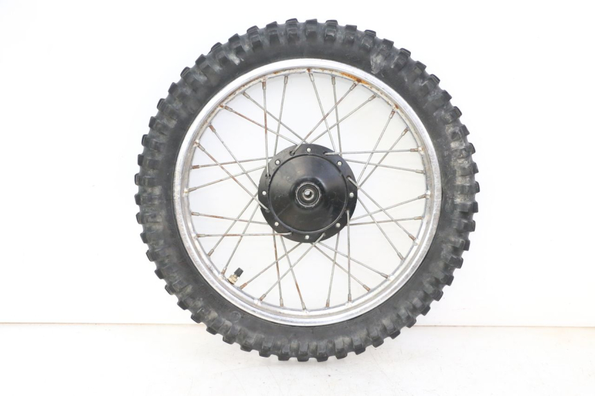 photo de FRONT RIM AND TIRE YAMAHA PW 80 (1983 - 2014) - Main view