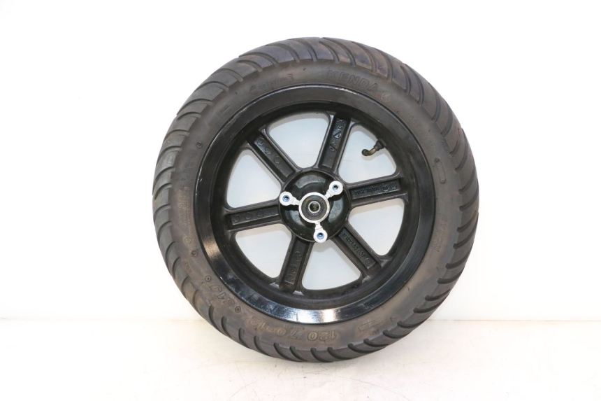 photo de FRONT RIM AND TIRE RIDE RACE GT 2T 50 (2012 - 2017) - Detailed visual inspection