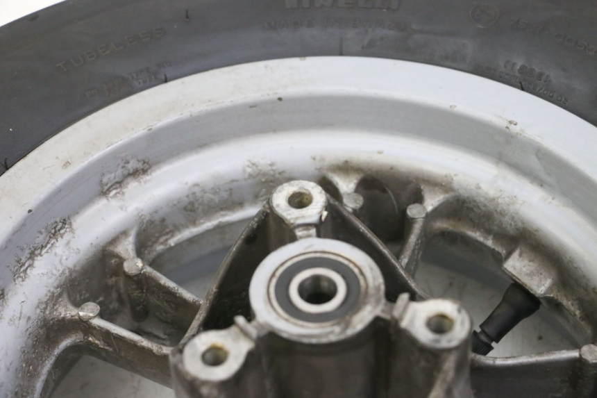 photo de FRONT RIM AND TIRE APRILIA RALLY AC 50 (1995 - 2004) - Fixing points details