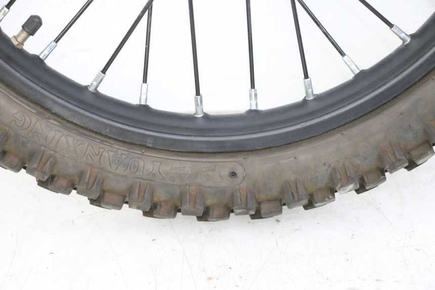photo de FRONT RIM AND TIRE APOLLO RFZ 125 - Additional view of the item