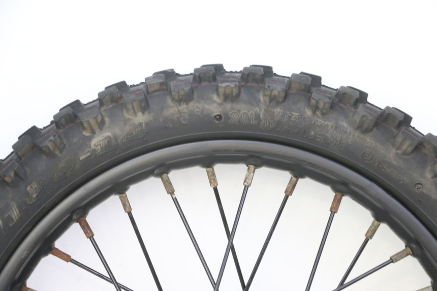 photo de FRONT RIM AND TIRE APOLLO RFZ 125 - Distinctive features