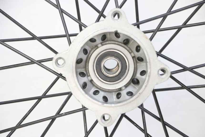 photo de FRONT RIM AND TIRE APOLLO RFZ 125 - Markings and original references