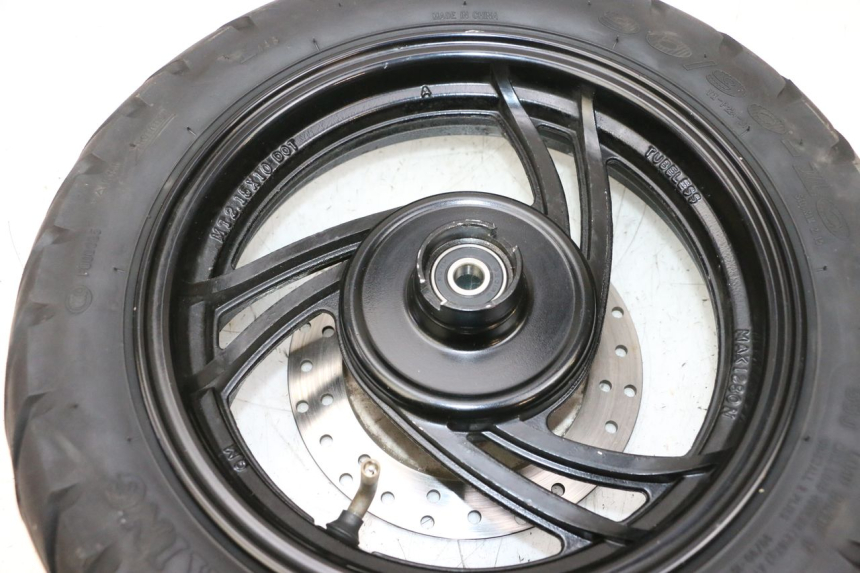 photo de FRONT RIM AND TIRE JM MOTORS SANTANA 50 (2014 - 2023) - Alternative perspective