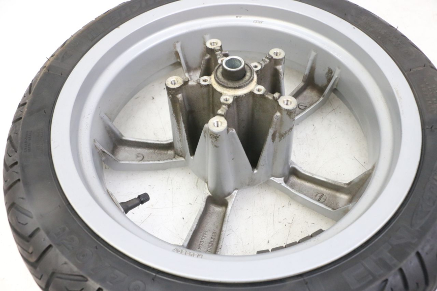 photo de FRONT RIM AND TIRE PEUGEOT SATELIS 125 (2013 - 2018) - Zoom on usage condition