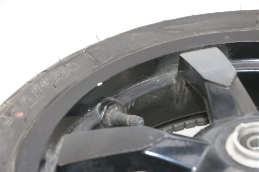 photo de FRONT RIM AND TIRE PEUGEOT SATELIS 125 (2013 - 2018) - Product overview