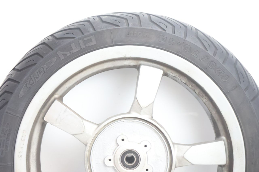 photo de FRONT RIM AND TIRE PEUGEOT SATELIS 125 (2006 - 2009) - Component detail
