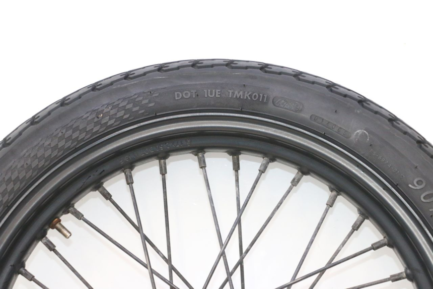 photo de FRONT RIM AND TIRE MASH SEVENTY FIVE 125 (2013 - 2021) - Component zoom