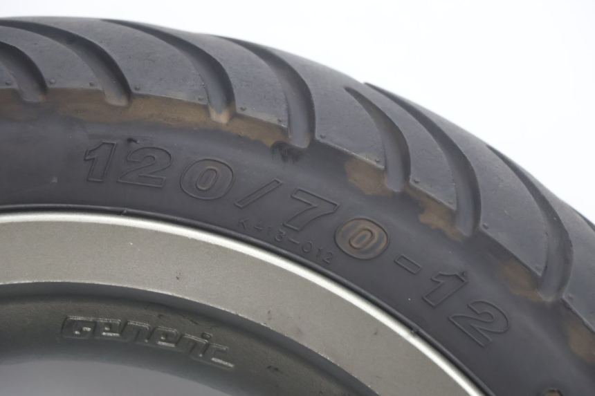 photo de FRONT RIM AND TIRE RIDE SLASH 2T 50 (2012 - 2014) - High-resolution close-up