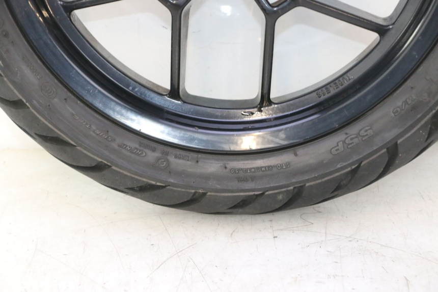 photo de FRONT RIM AND TIRE APRILIA SR 2T 50 (2012 - 2017) - Supplementary product photo