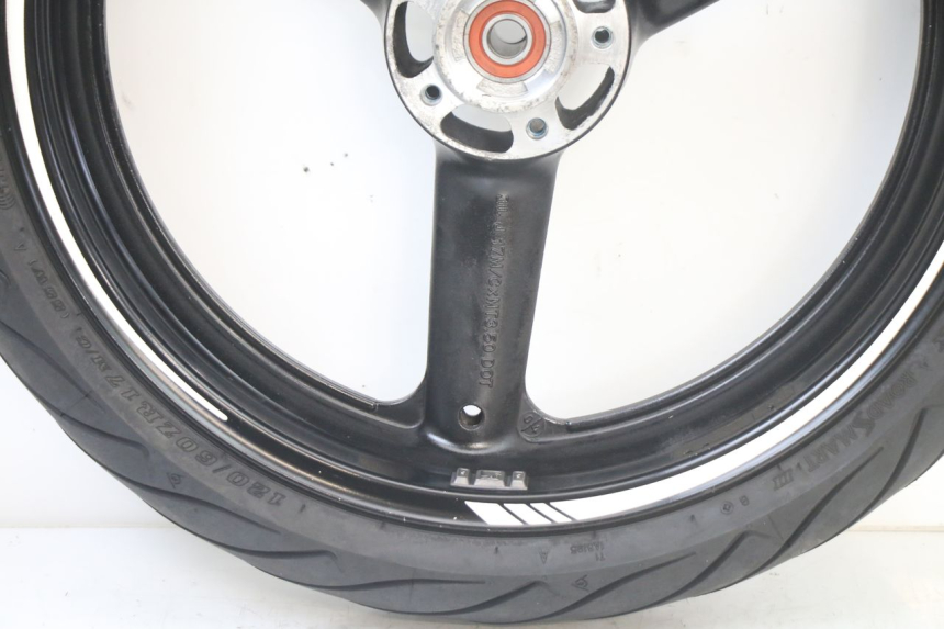 photo de FRONT RIM AND TIRE SUZUKI GSF S BANDIT 600 (2000 - 2004) - Alternative perspective