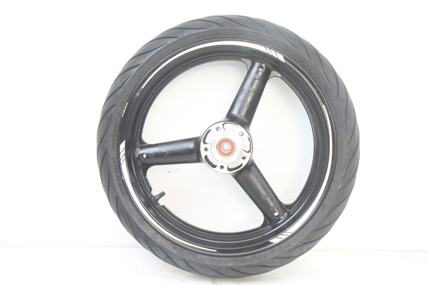 photo de FRONT RIM AND TIRE SUZUKI GSF S BANDIT 600 (2000 - 2004) - Product overview