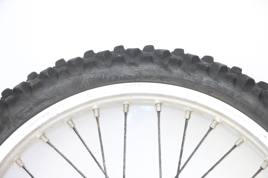 photo de FRONT RIM AND TIRE KTM SX 85 (2013 - 2017) - Technical close-up