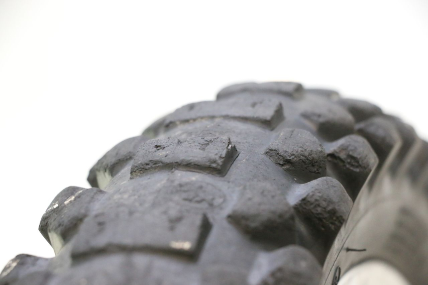 photo de FRONT RIM AND TIRE HUSABERG TE 250 (2011 - 2014) - High-resolution close-up