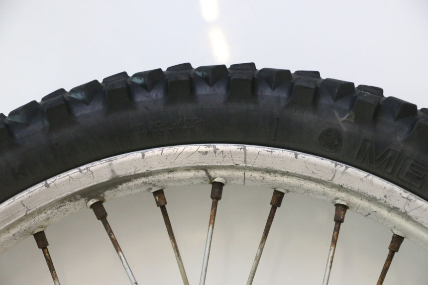 photo de FRONT RIM AND TIRE HUSABERG TE 250 (2011 - 2014) - Markings and original references