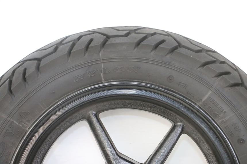 photo de FRONT RIM AND TIRE TNT MOTOR ROMA 10' 4T 50 (2019 - 2022) - Fixing points details