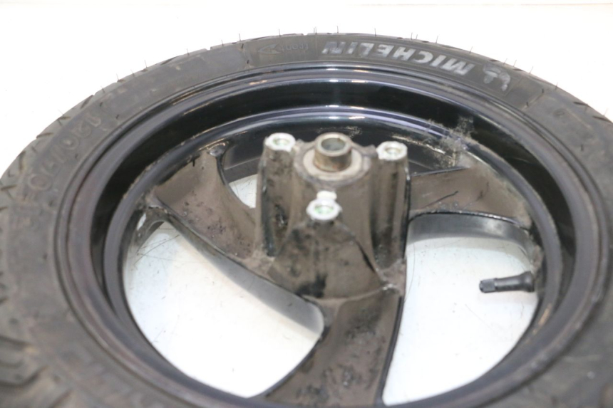 photo de FRONT RIM AND TIRE PEUGEOT VIVACITY 50 (1998 - 2003) - Zoom on usage condition