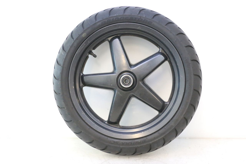 photo de FRONT RIM AND TIRE YAMAHA XMAX X-MAX 125 (2006 - 2009) - Main view