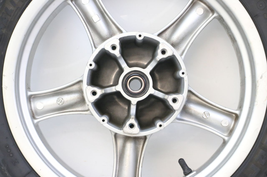 photo de FRONT RIM AND TIRE KYMCO XCITING 500 (2007 - 2010) - Alternative perspective