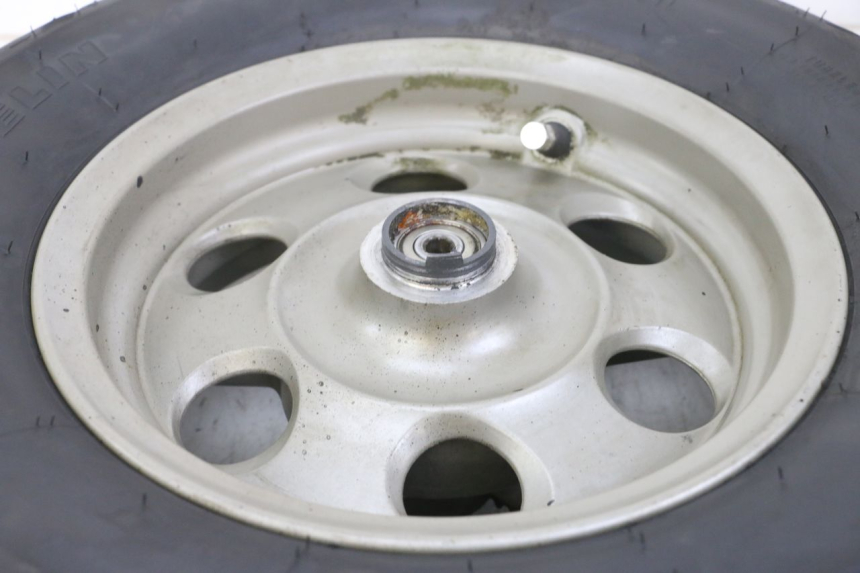 photo de FRONT RIM AND TIRE YAMAHA BW'S NG NEXT GENERATION 50 (1996 - 2003) - Product overview