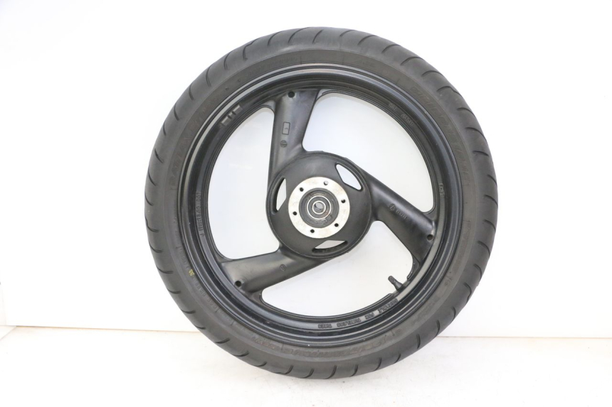 photo de FRONT RIM AND TIRE YAMAHA FZS FAZER 600 (2001 - 2003) - Additional view of the item