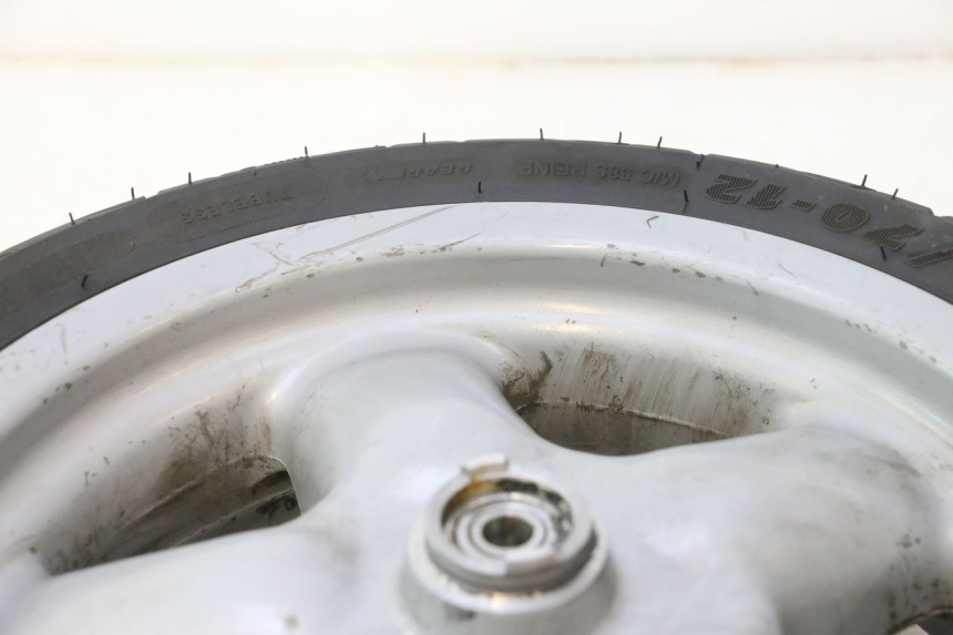 photo de FRONT RIM AND TIRE YAMAHA YP MAJESTY 125 (1998 - 2001) - Product overview