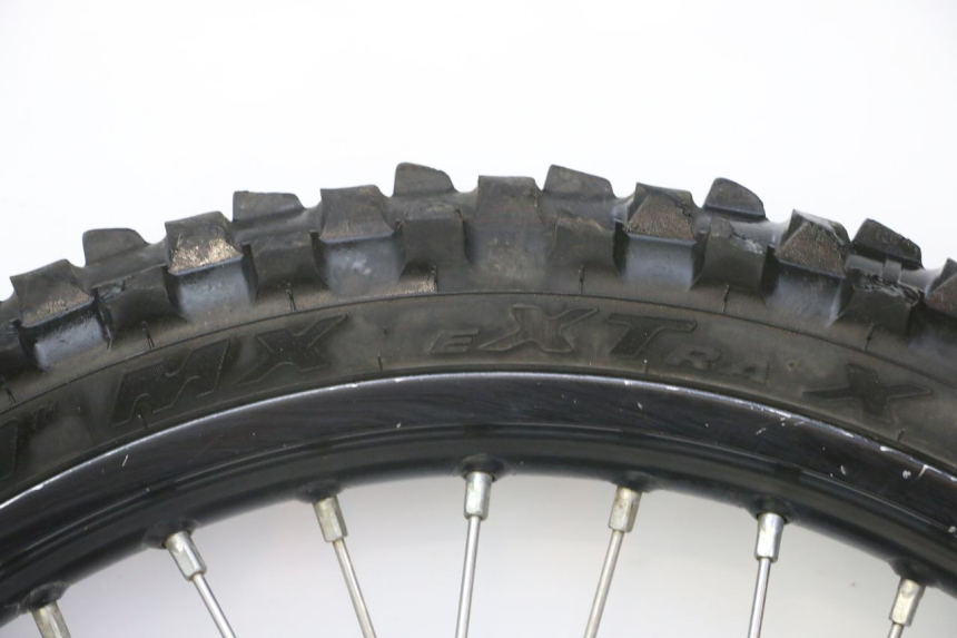 photo de FRONT RIM AND TIRE YAMAHA YZ-F YZF 250 (2014 - 2018) - Alternative angle