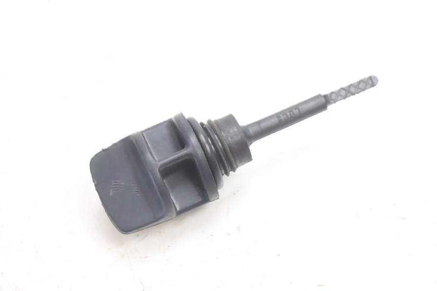 photo de ENGINE OIL DIPSTICK KYMCO AGILITY 4T 50 (2005 - 2018) - Zoom on usage condition