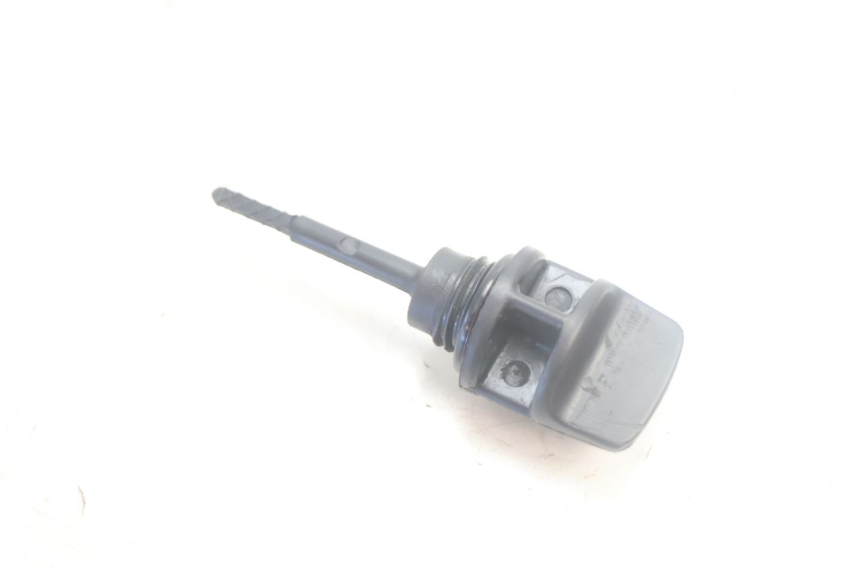 photo de ENGINE OIL DIPSTICK KYMCO AGILITY 4T 50 (2005 - 2018) - Zoom on usage condition
