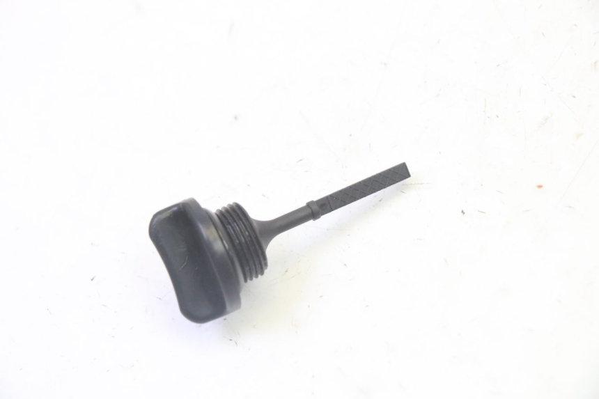 photo de ENGINE OIL DIPSTICK SUZUKI BURGMAN 125 (2007 - 2014) - Component detail