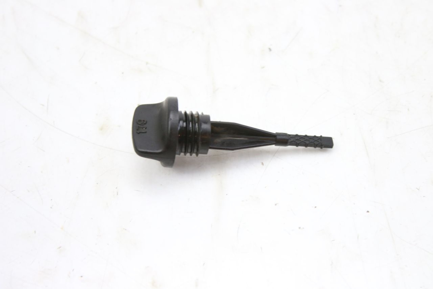 photo de ENGINE OIL DIPSTICK HONDA CBF 500 (2004 - 2007) - Component detail