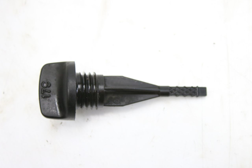 photo de ENGINE OIL DIPSTICK HONDA CBF 500 (2004 - 2007) - Alternative perspective