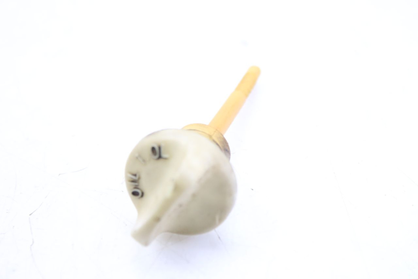 photo de ENGINE OIL DIPSTICK SYM HUSKY 125 (1999 - 2005) - Technical close-up