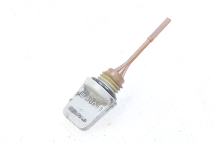photo de ENGINE OIL DIPSTICK YAMAHA HW XENTER 125 (2011 - 2017) - Component detail