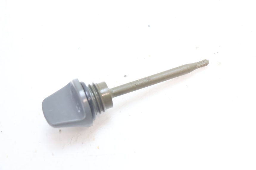 photo de ENGINE OIL DIPSTICK HONDA PCX (JF28) 125 (2009 - 2011) - Zoom on usage condition