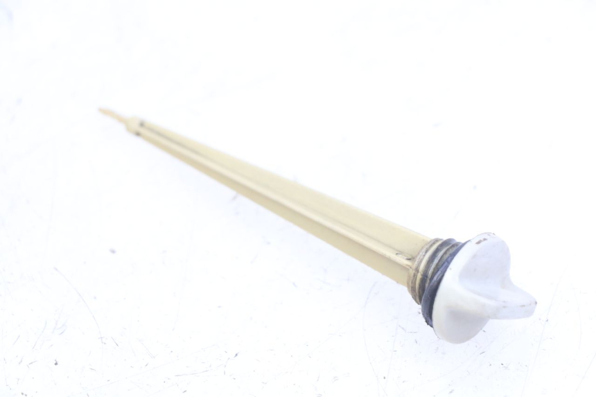 photo de ENGINE OIL DIPSTICK YCF PILOT 125 - Component detail