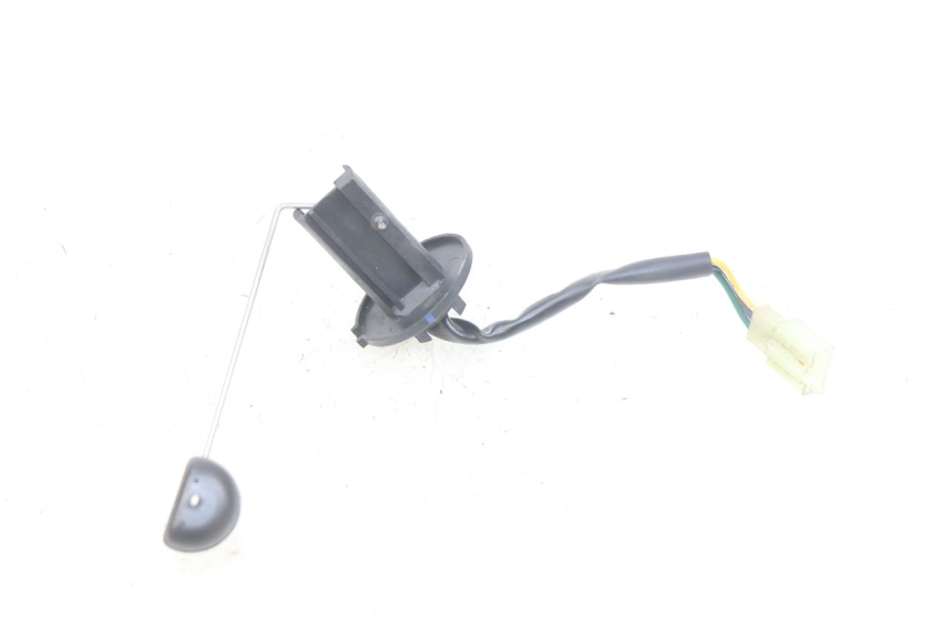 photo de FUEL TANK GAUGE KYMCO AGILITY 16+ 4T 50 (2018 - 2023) - Zoom on usage condition