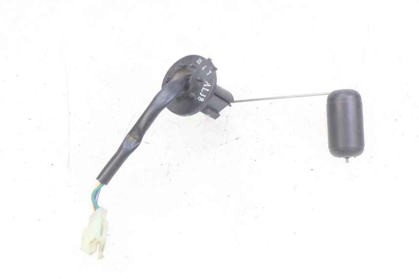 photo de FUEL TANK GAUGE KYMCO AGILITY 16+ 4T 50 (2018 - 2023) - Technical close-up