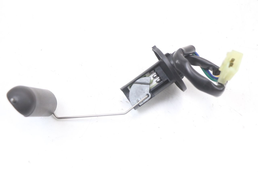 photo de FUEL TANK GAUGE KYMCO AGILITY 4T 50 (2018 - 2022) - Zoom on usage condition