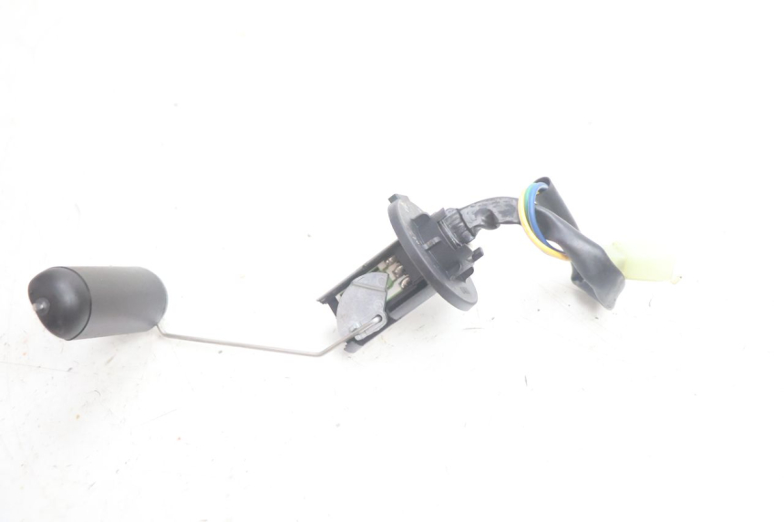 photo de FUEL TANK GAUGE KYMCO AGILITY 4T 50 (2018 - 2022) - Zoom on usage condition